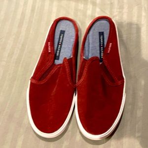 Tommy Hilfiger slip ons